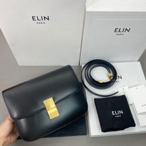 Celine Replica Bags/Hand Bags Bag Type: Small Square Bag Bag Size: Middle Bag Size: Middle Lining Material: Genuine Leather Bag Shape: Horizontal Square Closure Type: Lock Pattern: Solid Color