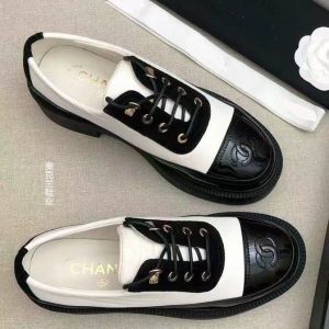 Chanel Replica Shoes/Sneakers/Sleepers Brand: Chanel Upper Material: Top Layer Cowhide Upper Material: Top Layer Cowhide Heel Height: Middle Heel (3Cm-5Cm) Sole Material: Rubber Closed Way: Slip On Style: Elegant