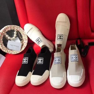 Chanel Replica Shoes/Sneakers/Sleepers Brand: Chanel Upper Material: Elastic Fabric Upper Material: Elastic Fabric Heel Height: Flat Heel (Less Than Or Equal To 1Cm) Sole Material: Rubber Closed Way: Slip On Style: Korean Version
