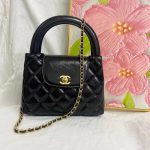 Chanel Replica Bags/Hand Bags Texture: Cowhide Type: Other Type: Other Popular Elements: Embroidered Style: Fashion