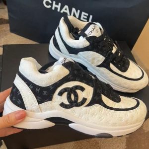 Chanel Replica Shoes/Sneakers/Sleepers Brand: Chanel Upper Material: Sheepskin (Except Suede) Upper Material: Sheepskin (Except Suede) Heel Height: Low Heel (1Cm-3Cm) Sole Material: Rubber Closed Way: Feet