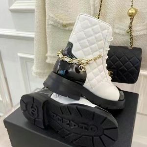 Chanel Replica Shoes/Sneakers/Sleepers Brand: Chanel Upper Material: Top Layer Cowhide (Except Cow Suede) Upper Material: Top Layer Cowhide (Except Cow Suede) Help Height: Mid-Calf Heel Height: Middle Heel (3Cm-5Cm) Sole Material: Rubber Closed Way: Front Tie