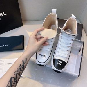 Chanel Replica Shoes/Sneakers/Sleepers Brand: Chanel Upper Material: Top Layer Cowhide (Except Cow Suede) Upper Material: Top Layer Cowhide (Except Cow Suede) Sole Material: Rubber Closed Way: Lace Up Craftsmanship: Sticky Help Height: Middle Gang