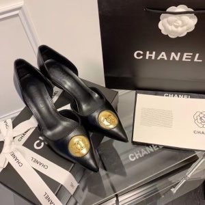 Chanel Replica Shoes/Sneakers/Sleepers Brand: Chanel Upper Material: Satin Upper Material: Satin Heel Height: Flat Heel (Less Than Or Equal To 1Cm) Sole Material: Rubber Style: England Craftsmanship: Sticky