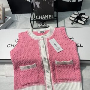 Chanel Replica Clothing Fabric Material: Other/Other Ingredient Content: 91% (Inclusive) - 95% (Inclusive) Ingredient Content: 91% (Inclusive) - 95% (Inclusive) Clothing Version: Loose Dress Style: Pullover Length/Sleeve Length: Short/Sleeveless Collar: Round Neck