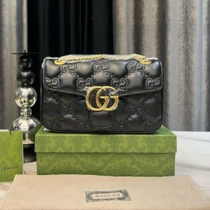 Gucci Replica Bags/Hand Bags Type: Small Square Bag Popular Elements: Embroidered Popular Elements: Embroidered Style: Fashion Closed Way: Lock Suitable Age: Youth (18-25 Years Old)