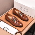 Gucci Replica Shoes/Sneakers/Sleepers Matériau de la semelle : Caoutchouc Matière supérieure : Cuir véritable Matériau supérieur : Cuir véritable Bout : Bout rond Hauteur du talon : Hauteur du talon : Plat Epaisseur du talon : Épaisseur normale Matériau de la doublure : Cuir de vache Cuir de vache