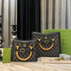 Gucci Replica Bags/Hand Bags Texture: Pvc Type: Bamboo Bag Type: Bamboo Bag Popular Elements: Bamboo Style: Fashion Closed Way: Magnetic Buckle