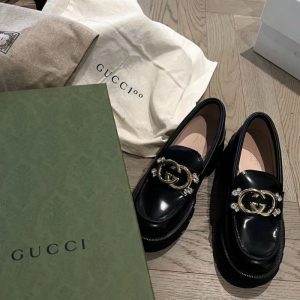 Gucci Replica Shoes/Sneakers/Sleepers Brand: Gucci Upper Material: Top Layer Cowhide Upper Material: Top Layer Cowhide Sole Material: Rubber Heel Height: Middle Heel (3Cm-5Cm) Craftsmanship: Sticky Heel Style: Sponge Bottom