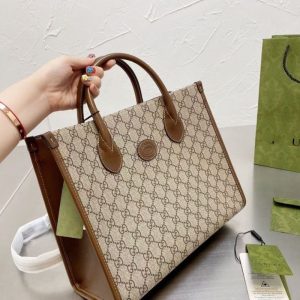 Gucci Replica Bags/Hand Bags Type: Tote Popular Elements: Letter Popular Elements: Letter Style: Fashion Closed: Hook Up