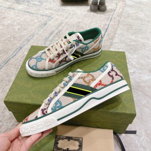 Gucci Replica Shoes/Sneakers/Sleepers Sole Material: Plastic Gender: Unisex / Unisex Gender: Unisex / Unisex Upper Height: Low Top Pattern: Letter Lining Material: Cloth Style: Vintage
