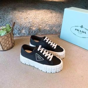 Prada Replica Shoes/Sneakers/Sleepers Sole Material: Rubber Gender: Women Gender: Women Upper Height: Low Top Pattern: Solid Color Lining Material: Skin Style: Leisure