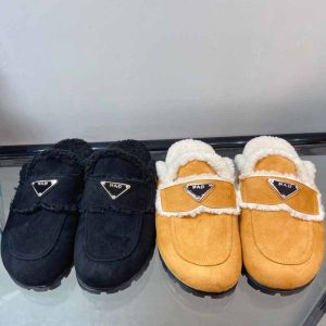 Prada Replica Shoes/Sneakers/Sleepers Toe: Round Toe Sole Material: Rubber Sole Material: Rubber Lining Material: Wool Brands: Prada