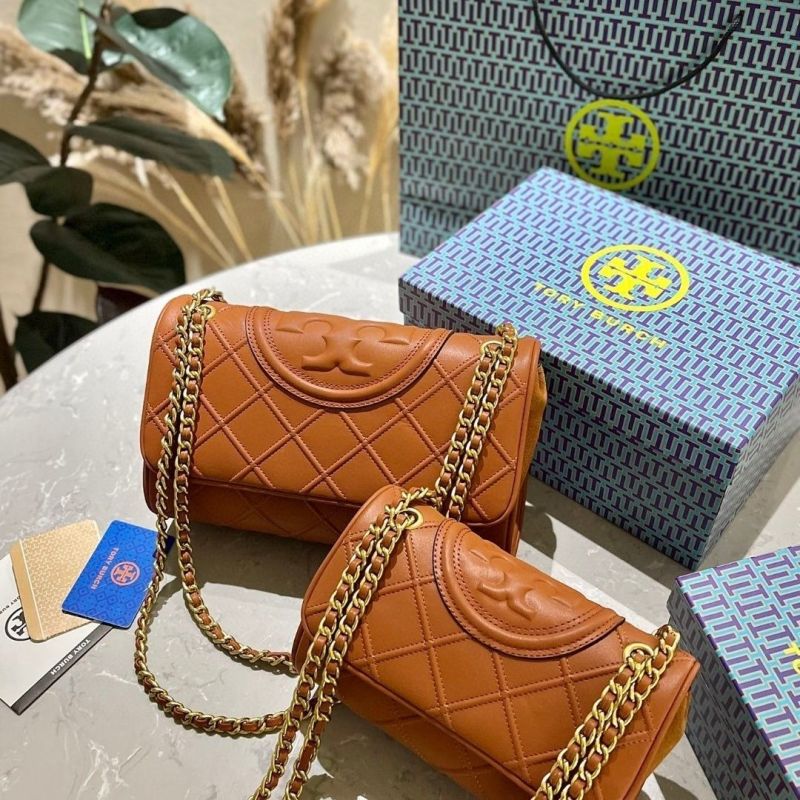 Tory Burch Bags/Hand Bags Texture: Cowhide Type: Diamond Chain Bag Type: Diamond Chain Bag Popular Elements: The Chain Style: Fashion Closed Way: Package Cover Type