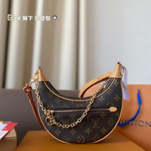 Full set of packaging LV 2022 show style pea bag armpit bag. Armpit bags are popular this year