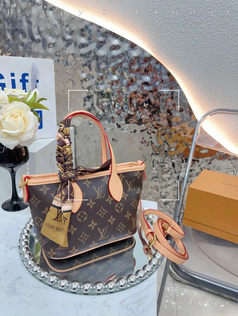 LV mini shopping bag