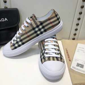 BURBERRY classic cotton sneakers