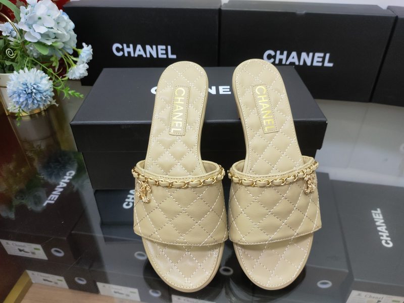 Chanel 2024 spring and summer new women's leather chain flat sandals 35....41