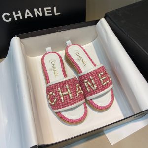 Chanel grandma¡¯s short and braided chain drag