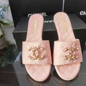 Chanel 24 early spring new women's leather chain double C sandals