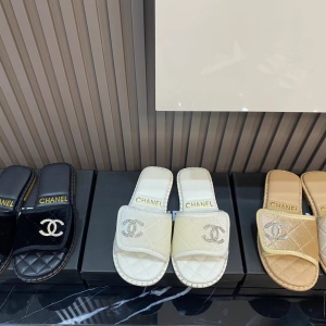 Replica Chanel Lingge Lazy Slippers1