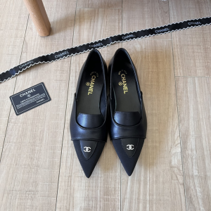 Replica CHANEL Pointed Mary Jane Shoes
