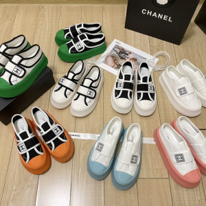 Replica Chanel Vintage Medieval Casual Shoes