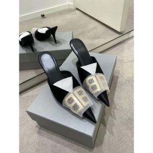 Balenciaga Replica Shoes/Sneakers/Sleepers Upper Material: Sheep Suede (Sheepskin) Heel Height: High Heels (5Cm-8Cm) Heel Height: High Heels (5Cm-8Cm) Sole Material: Rubber Closed: Slip On Type: Fashion Sandals Craftsmanship: Glued