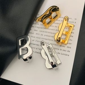 Balenciaga Replica Jewelry Mosaic Material: Other Type: Earrings Type: Earrings Pattern: Plant Flower Craft: Inlaid Gold