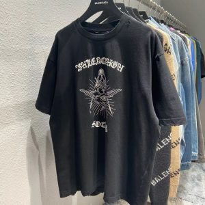 Balenciaga Replica Clothing Fabric Material: Cotton/Cotton Collar: Crew Neck Collar: Crew Neck Version: Oversize Sleeve Length: Short Sleeve Clothing Style Details: Ripped