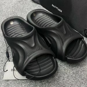Balenciaga Replica Shoes/Sneakers/Sleepers Upper Material: Pvc Sole Material: Foam Rubber Sole Material: Foam Rubber Style: Leisure Craftsmanship: Molded Insole Material: Pvc Heel Style: Shake The Bottom