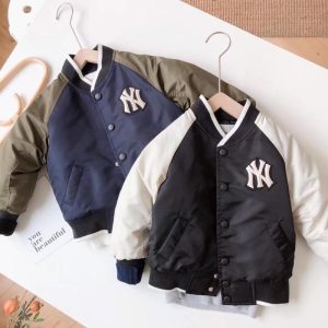 Others Replica Child Clothing Gender: Universal Collar: Baseball Collar Collar: Baseball Collar Style: Leisure Pattern: Letter Thickness: Conventional Sleeve Length: Long Sleeves