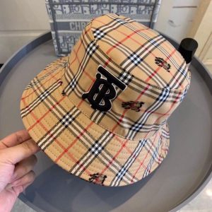 Others Replica Hats Fabric Commonly Known As: Cotton Type: Basin Hat/Fisherman Hat Type: Basin Hat/Fisherman Hat For People: Universal Design Details: Embroidery Pattern: Letter