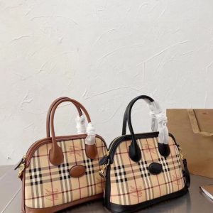 Others Replica Bags/Hand Bags Texture: PVC Type: Shell Bag Type: Shell Bag Popular Elements: Plaid Style: Fashion Closed: Zipper