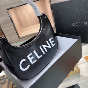 Celine Replica Bags/Hand Bags Texture: Cowhide Type: Crescent Bag Type: Crescent Bag Popular Elements: Letter Style: Fashion Closed: Zipper