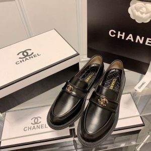 Chanel Replica Shoes/Sneakers/Sleepers Brand: Chanel Upper Material: PU Upper Material: PU Sole Material: Rubber Heel Height: Middle Heel (3Cm-5Cm) Heel Style: Chunky Heel Style: Vintage