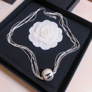 Chanel Replica Jewelry Chain Material: Mixed Material Whether To Wear A Pendant: Pendant Whether To Wear A Pendant: Pendant Pendant Material: Alloy Pattern: Cross/Crown/Roman Numerals Style: Elegant Gender: Female