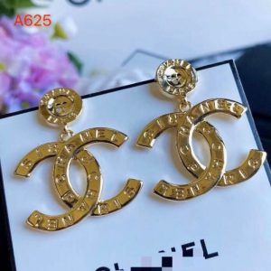 Chanel Replica Jewelry Brand: Chanel Ear Piercing Material: 925 Silver Ear Piercing Material: 925 Silver Mosaic Material: Other Craft: Paint Pattern: Other