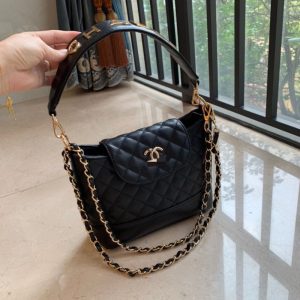 Chanel Replica Bags/Hand Bags Brand: Chanel Texture: PU Texture: PU Type: Other Popular Elements: The Chain Style: Fashion Closed Way: Package Cover Type