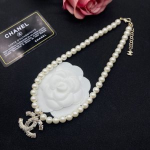 Chanel Replica Jewelry Chain Material: Copper Whether To Wear A Pendant: Pendant Whether To Wear A Pendant: Pendant Pendant Material: Copper Pattern: Heart/Water Drop/Bell Style: Literature And Art Gender: Female