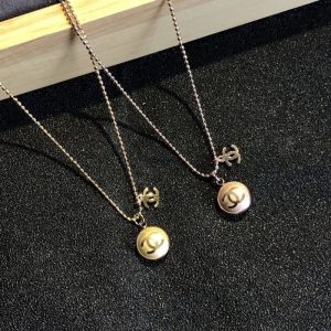 Chanel Replica Jewelry Chain Material: Titanium Steel Pendant Material: Titanium Steel Pendant Material: Titanium Steel Style: Elegant Chain Style: Ball Chain Whether To Wear A Pendant: Pendant Length: 21Cm (Included)-50Cm (Not Included)