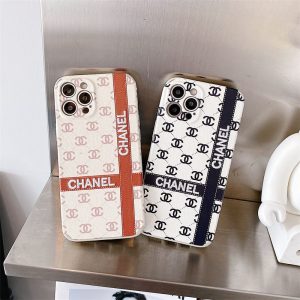 Chanel Replica Iphone Case Applicable Brands: Apple/ Apple Protective Cover Texture: Imitation Leather Protective Cover Texture: Imitation Leather Type: All-Inclusive Popular Elements: Embossed