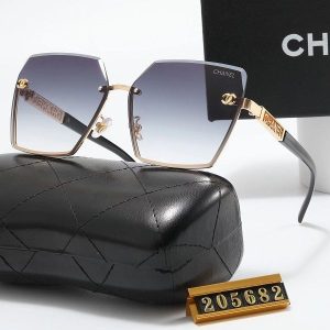 Chanel Replica Sunglasses Brand: Chanel For People: Universal For People: Universal Lens Material: Resin Frame Shape: Square Style: Leisure Frame Material: Metal