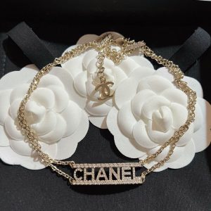 Chanel Replica Jewelry Chain Material: Copper Whether To Bring A Fall: Belt Pendant Whether To Bring A Fall: Belt Pendant Pendant Material: Copper Style: Vintage Gender: Female Chain Style: Cross Chain