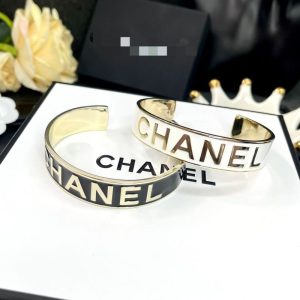 Chanel Replica Jewelry Material Type: Copper Style: Vintage Style: Vintage Gender: Female Mosaic Material: Not Inlaid