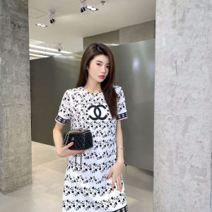 Chanel Replica Clothing Main Style: Personality Street Popular Elements / Process: Printing Popular Elements / Process: Printing Type: A-Line Skirt Sleeve Length: Short Sleeve Length: Short Skirt Collar Style: Crew Neck