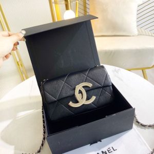 Chanel Replica Bags/Hand Bags Texture: Sheepskin Popular Elements: Sewing Thread Popular Elements: Sewing Thread Style: Fashion Closed Way: Package Cover Type