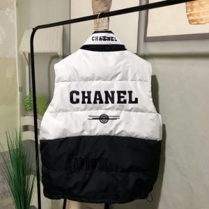 Chanel Replica Clothing Style: Simple Commute / Minimalist Clothing Style Details: Zipper Clothing Style Details: Zipper Version: Loose Way Of Dressing: Cardigan Length: Short Fabric Material: Polyester/Polyester (Polyester)
