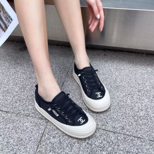 Chanel Replica Shoes/Sneakers/Sleepers Upper Material: Two-Layer Cowhide (Except Cow Suede) Sole Material: Rubber Sole Material: Rubber Pattern: Solid Color Closed: Slip On Listing Season: Fall 2022 Craftsmanship: Glued