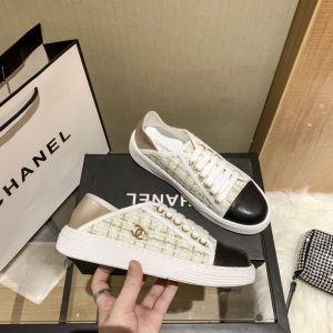 Chanel Replica Shoes/Sneakers/Sleepers Upper Material: Multi-Material Splicing Heel Height: Flat Heel (Less Than Or Equal To 1Cm) Heel Height: Flat Heel (Less Than Or Equal To 1Cm) Sole Material: EVA Closed: Lace Up Style: Sweet Listing Season: Fall 2021